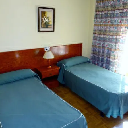 Hotel Can-vic *